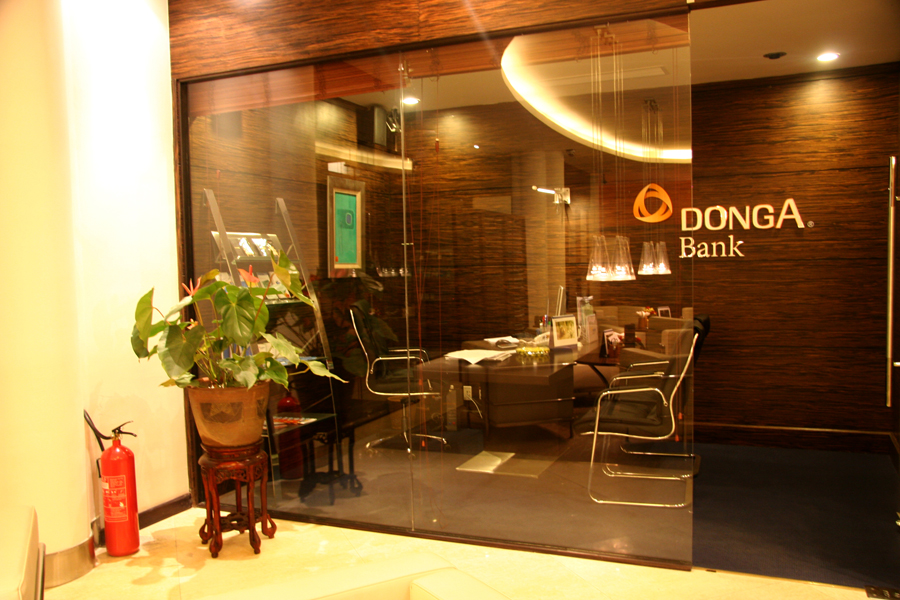 thiết kế nội thất văn phòng Đông Á Bank